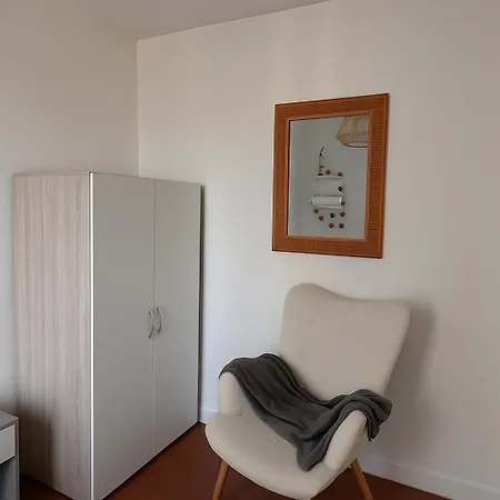Apartamento Etoile De Montmartre *